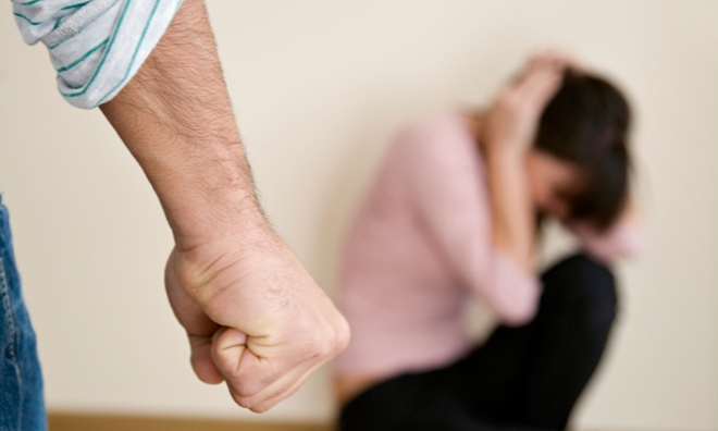 Шест случаи на семејно насилство за еден викенд