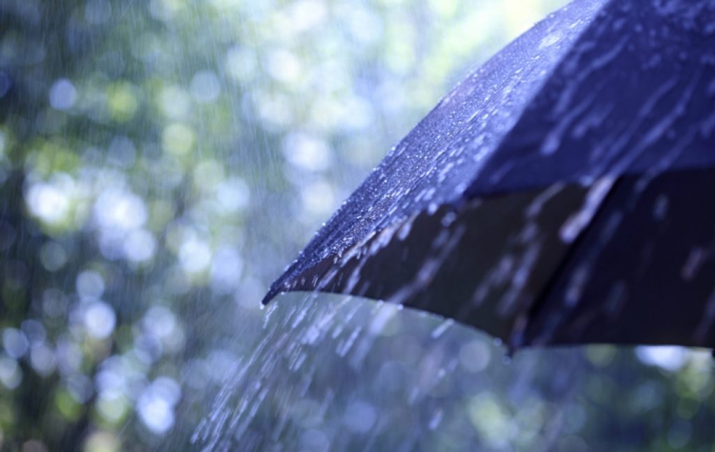 Метеоролозите најавуваат поројни дождови попладнево и нестабилно време до четврток