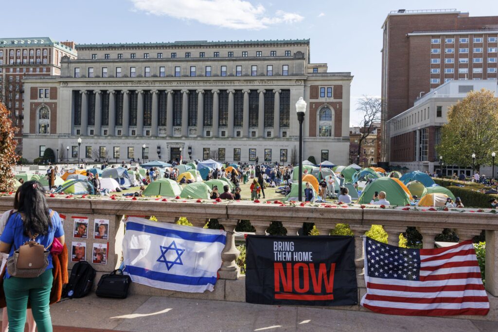 Хаос на факултетите ширум Америка: апсењата на студенти продолжуваат поради антиизраелските протести