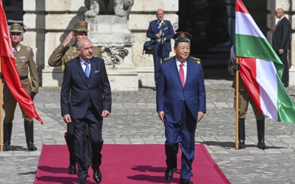 Свечен прием за кинескиот претседател Кси Џинпинг во Будимпешта