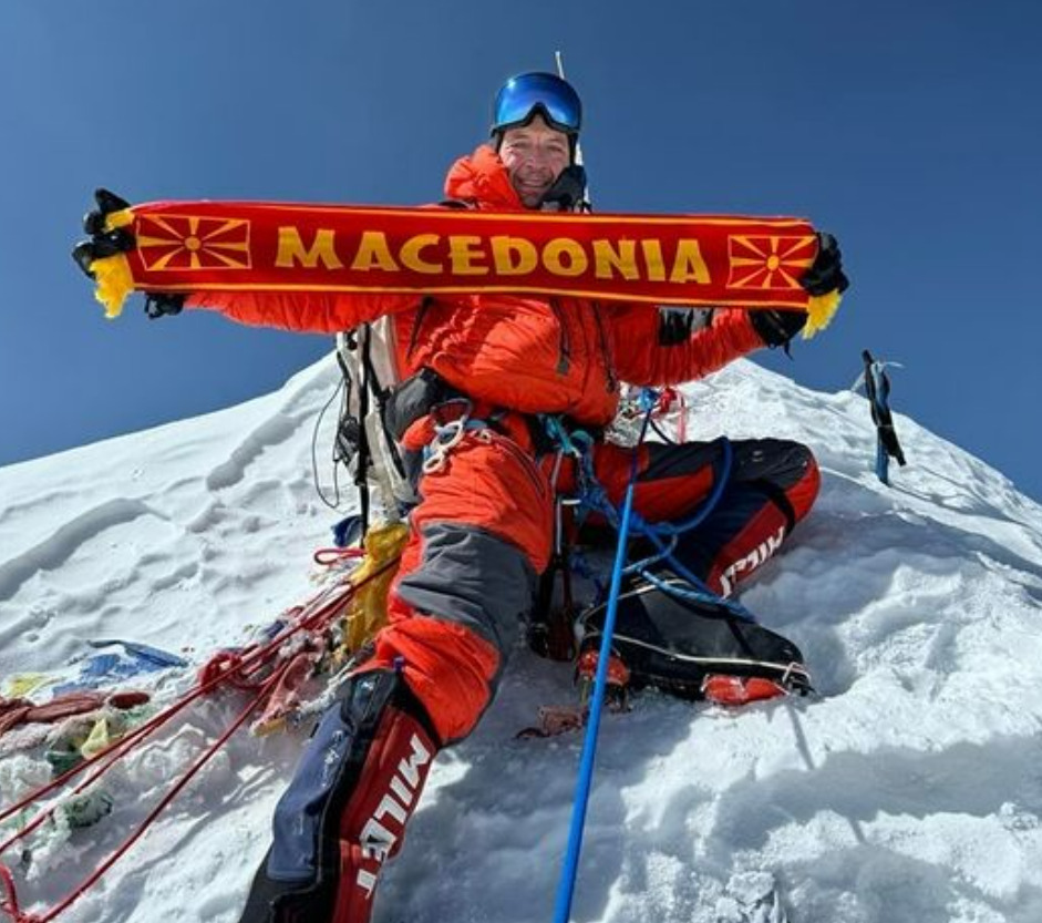 Сашко Кедев на Велигден го искачи Макалу (8.485), петтиот највисок врв на светот