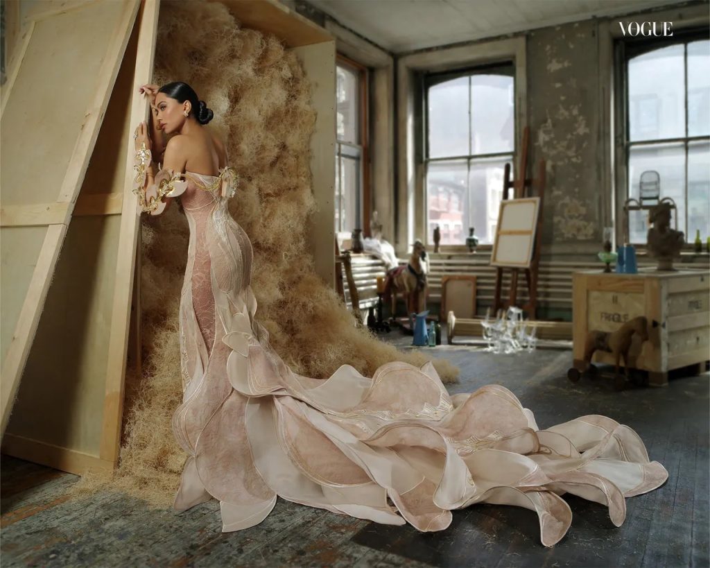(Видео) Сите се прашуваа која е таа: највпечатливиот фустан на Мет Гала го носеше жена непозната за многумина
