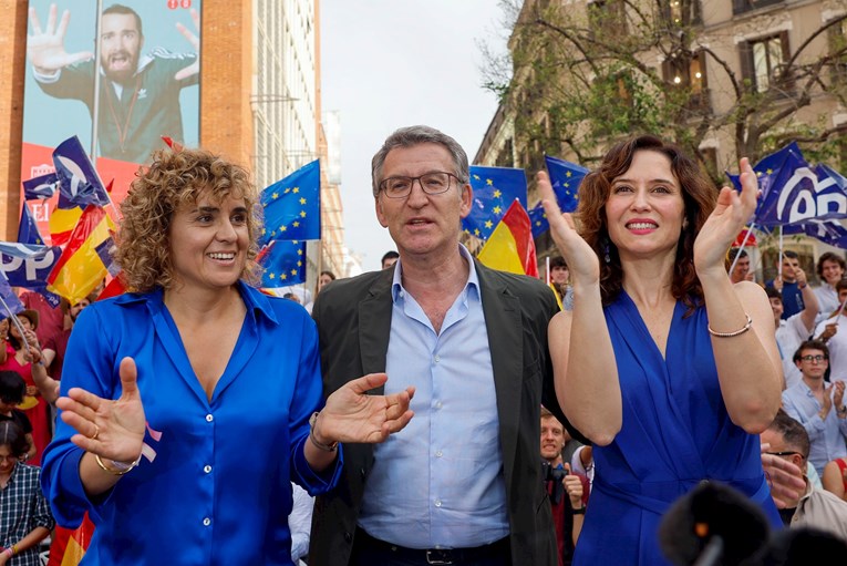 Голем удар за шпанскиот премиер, десницата победи на изборите за ЕУ