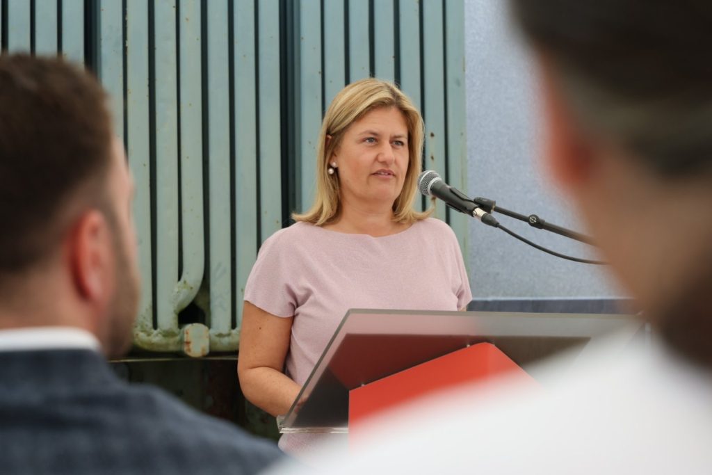 Божиновска од Приштина: Енергетската безбедност не познава граници – регионот мора да се поврзе и да настапува како еден енергетски систем