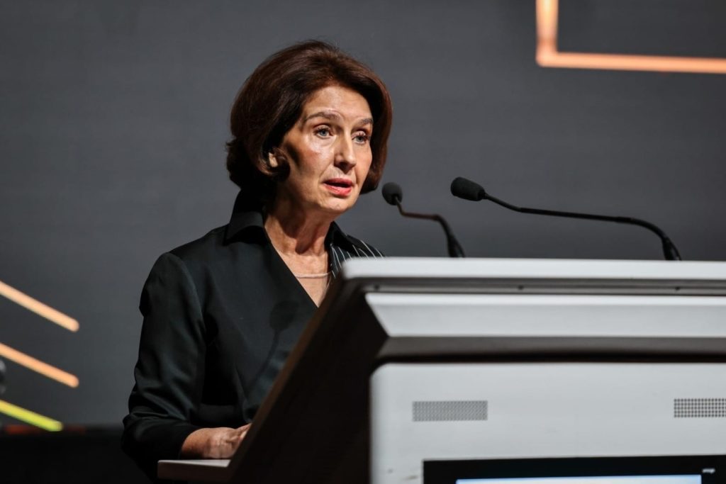 „Време е да ги почитуваме разликите, наместо да ги негираме“: Сиљановска-Давкова на Меѓународниот ден на лицата со попреченост