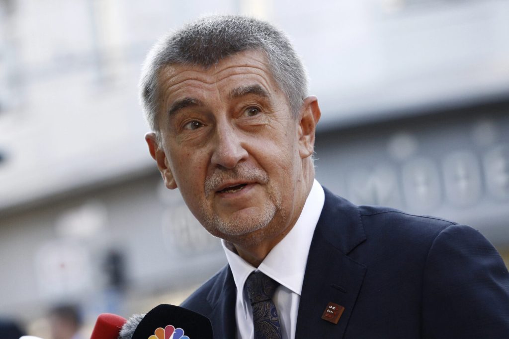 Бабиш: Чешка нема да ја достигне целта на НАТО од два проценти за одбрана оваа година