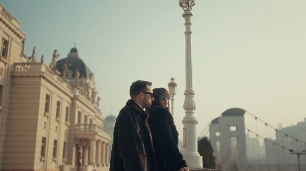 (Видео) „Француски вагони“ – Александар Тарабунов објави нова песна