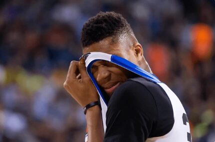 (Видео) Јанис доминираше против Лејкерси, домашен дебакл на Денвер, Оклахома надополни негатива од 21 поен