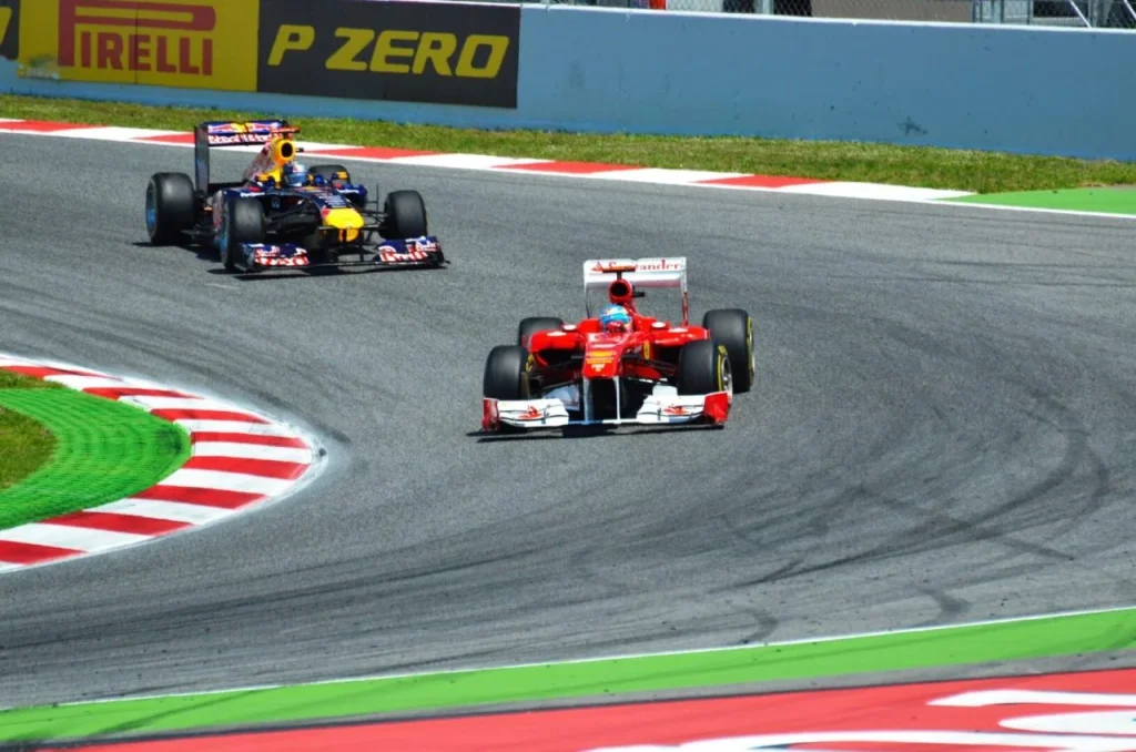 Формула 1 среде сезоната ги смени правилата