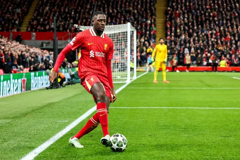 Конате ќе остане во Ливерпул