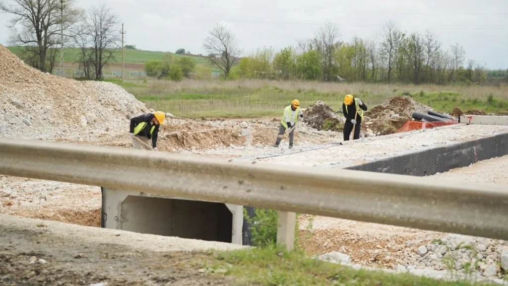 Се очекува автопатот Прилеп-Битола да биде завршен во 2028 година, Николоски на увид рече дека се работи со силна динамика