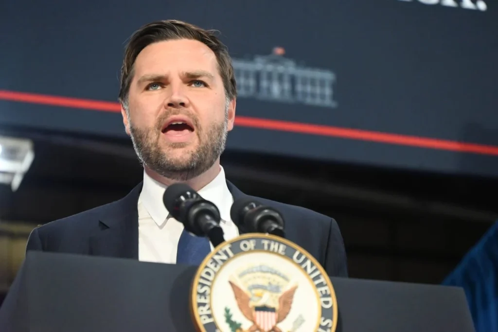 Трамп го нападна папата, папата одговори; Венс: Ватикан треба да се држи до моралните прашања