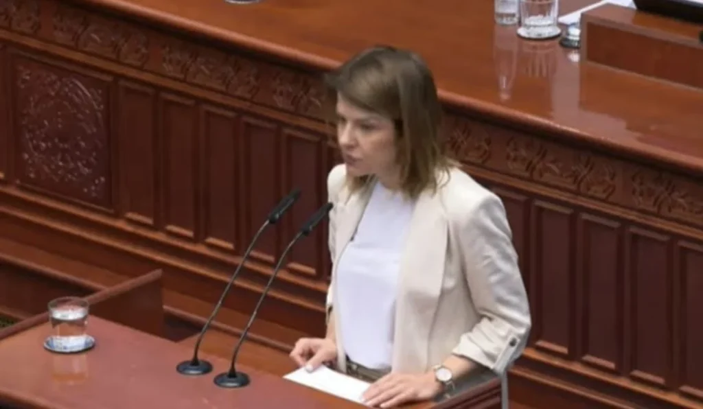 Лукаревска: Семејствата сами се борат за лекови, СДСМ предлага проширување на позитивната листа