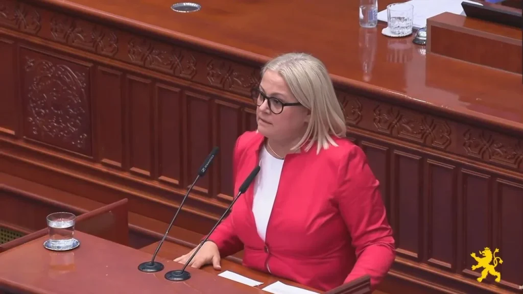 Стојаноска до Тренчевска: Да имавте вие министер за земјоделие како што е Трипуновски сега немаше да седите во опозициските клупи