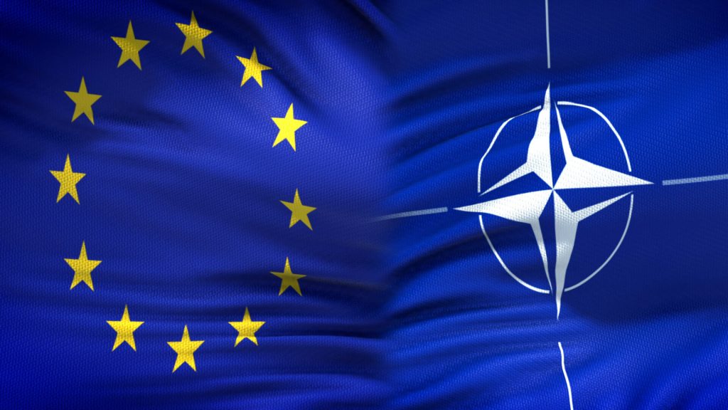 Дипломати: НАТО основа банка за оружје