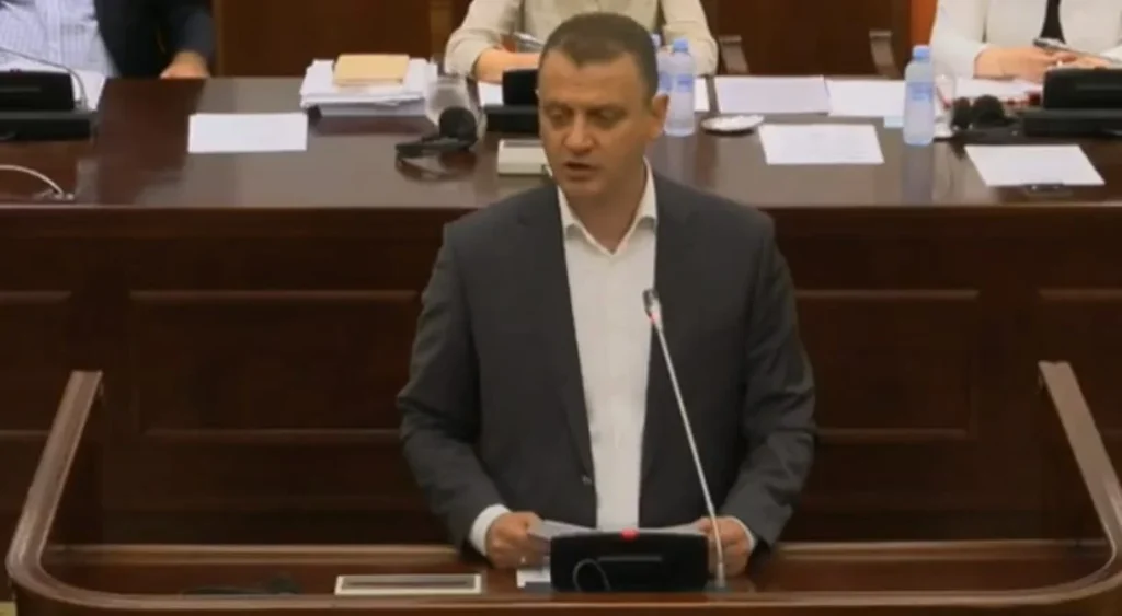 Трајчулески: Нема стабилност и развој со зголемен дефицит, ребалансот е признание за промашените политики на власта