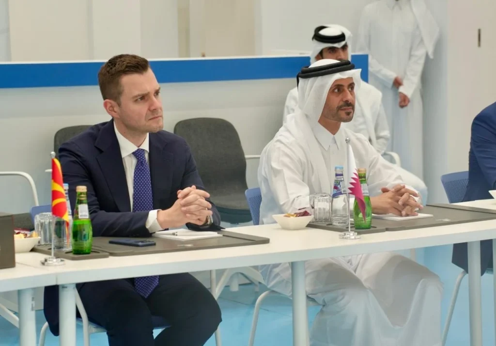 Средба на Муцунски со извршните директори на Qatar Airways и Barzan Holdings: министерот ја претстави инвестициската отвореност на Владата