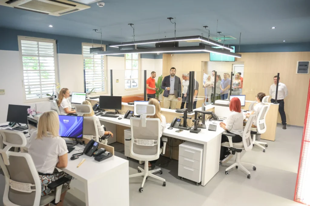 ЈП Паркинзи на Општина Центар отвори нова канцеларија за грижа за корисници