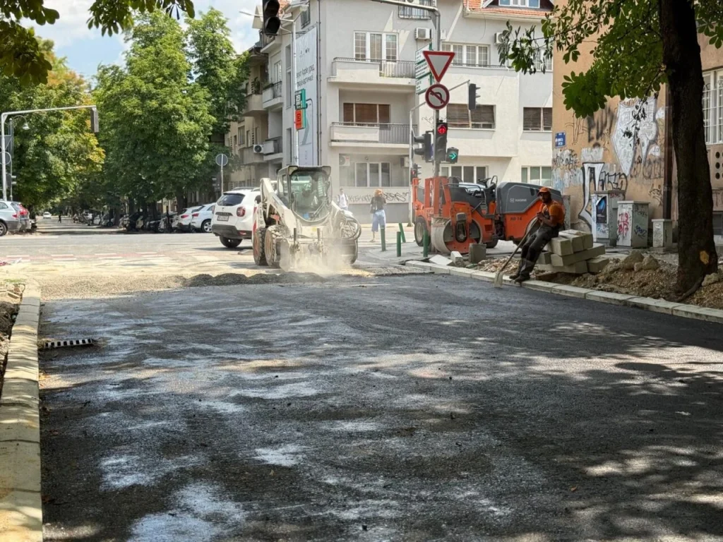Герасимовски: Претпоследна фаза од реконструкцијата на „Ленинова“, асфалтиран и кружниот тек на крстосницата со „Орце Николов“