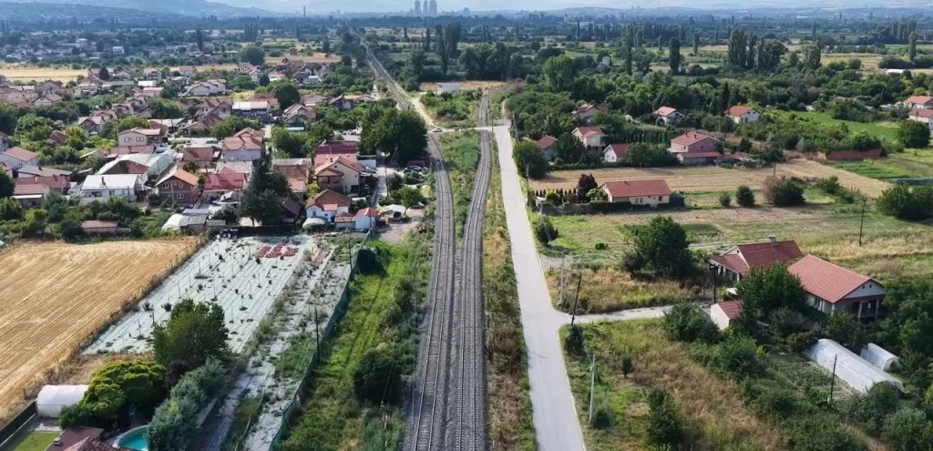 (Видео) Николоски: Завршивме со реконструкција на железничката обиколница Скопје, линијата Драчево – Илинден