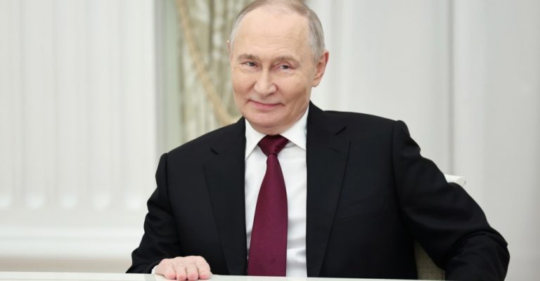 13551266.jpg