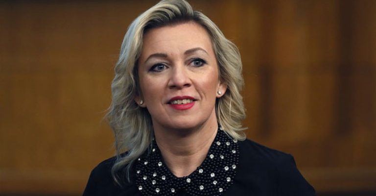 677z381_677z381_pozer-zaharova.jpeg