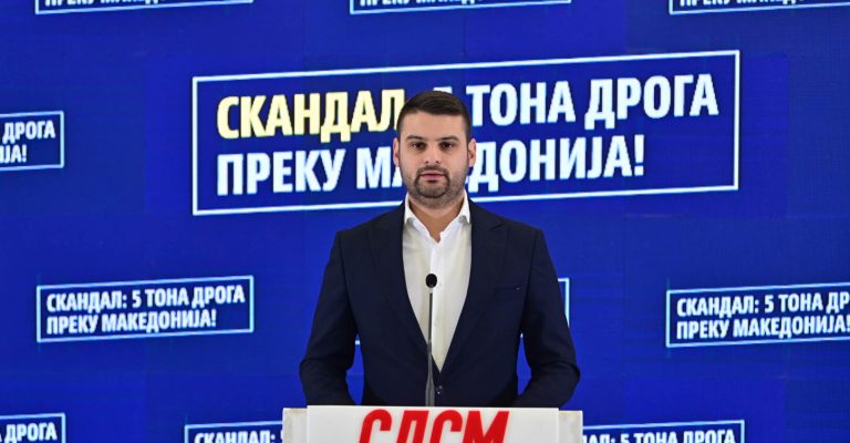 Sasha-D-SDSM-gensek.jpg