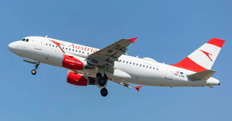 ausreian-airlanes-depositphotos_265576658_l.webp