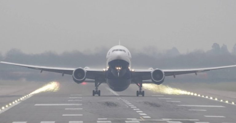 avion-1.jpg
