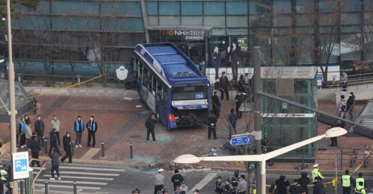 avtobus-seul.jpg