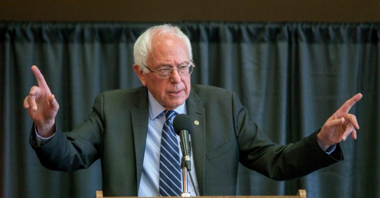 berni-sanders-Depositphotos_87519544_XL.jpg
