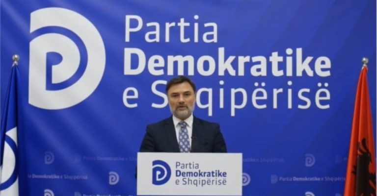 demokratija_albanija_345345434