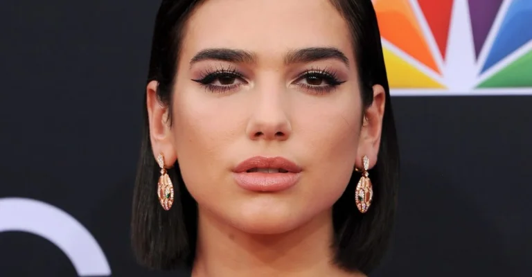 dua-lipa-depositphotos_196624860_xl.webp