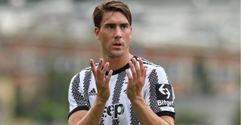 dusan-vlahovic-juventus-2022-1660303613-90069.jpg