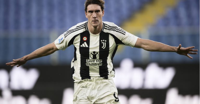 dusan-vlahovic-juventus-2024-25-1732285640-154813-1.jpg
