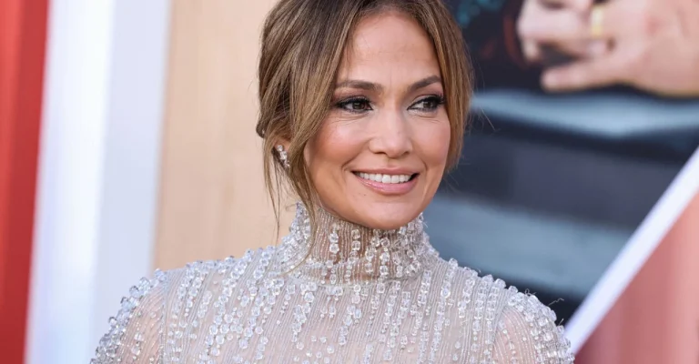 dzenifer-lopez-depositphotos_648321964_xl.webp