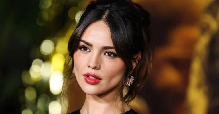 eiza-gonzales-depositphotos_630221312_xl.webp