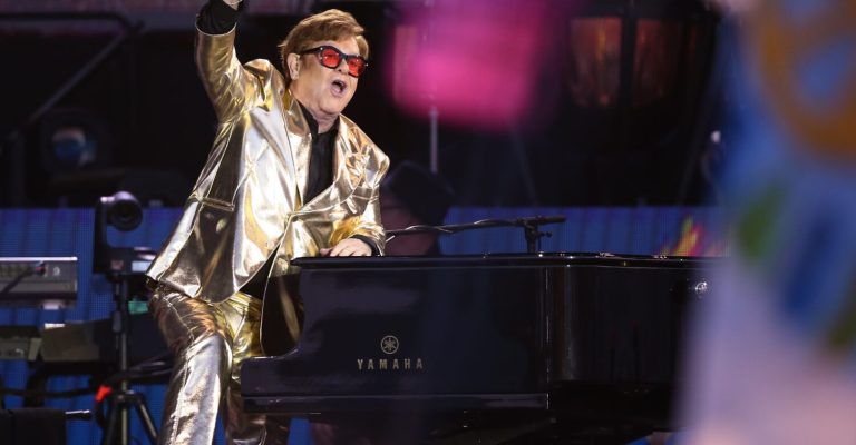 elton-dzon-EPA.jpg