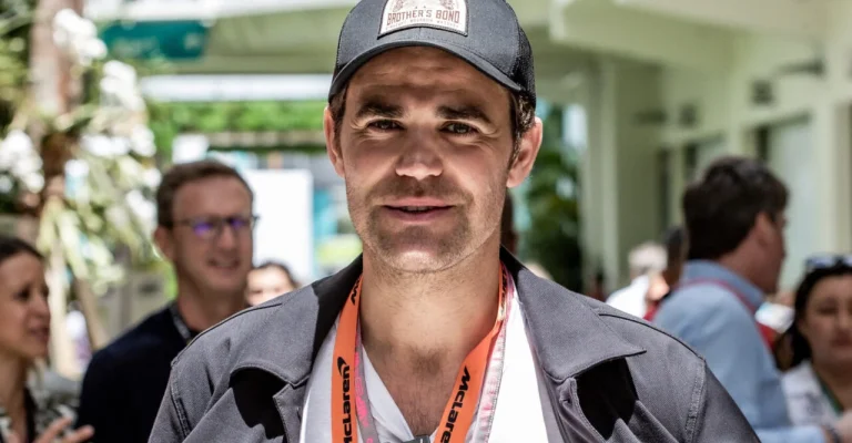 federer-depositphotos_655566164_l.webp