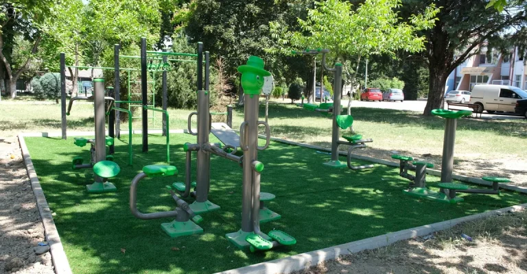 fitnes-zoni-karpos-ucilista-1.webp
