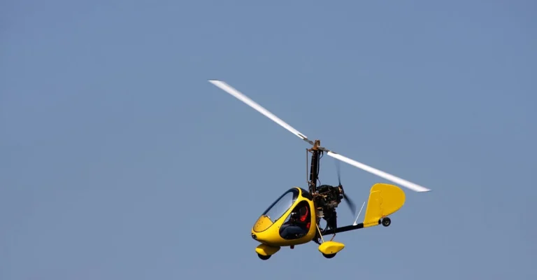 gyrocopter-depositphotos_3681243_xl.webp