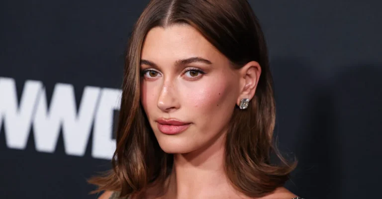 hailey-bieber-depositphotos_861327478_xl.webp