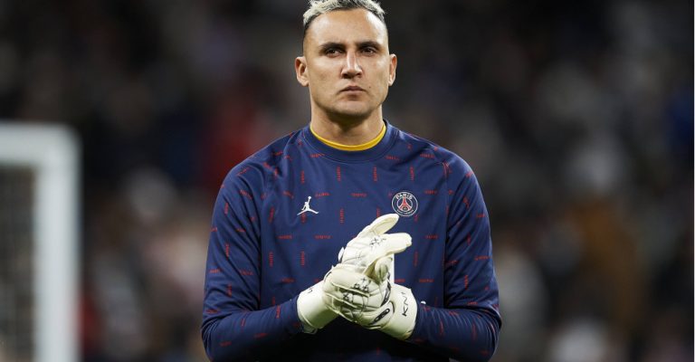 keylor-navas-psg-2022-1650539665-84042.jpg