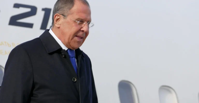 lavrov-depositphotos_134062254_xl.webp