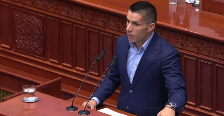 ljupco-nikolovski-sobranie-juli2026.webp