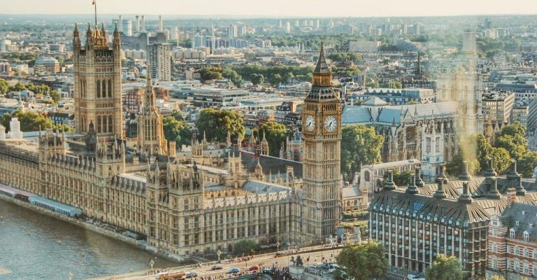 london-pexels-dominikagregus-672532.jpg