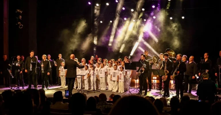 manaki-otvoreno-foto-10.webp