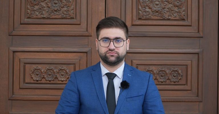 manasievski-pres-za-f.jpg