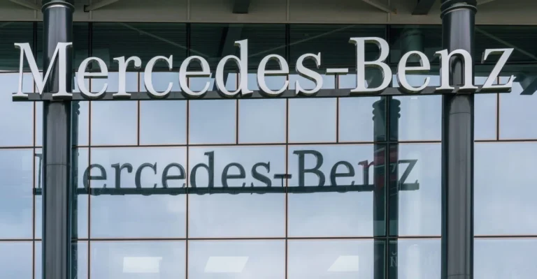 mercedes-benzdepositphotos_395272838_xl.webp