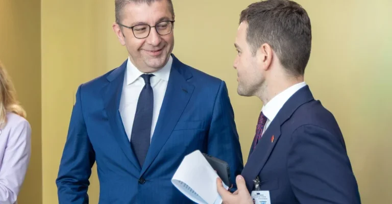 mickoski-mucunski-njujork-screenshot-2026-09-28-102116.webp